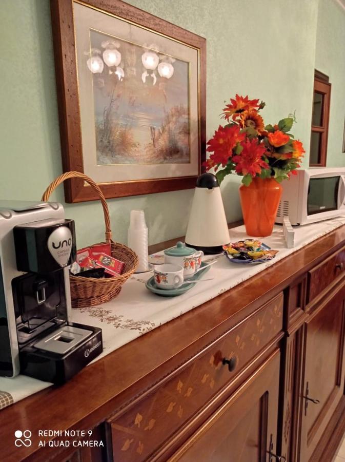 Frontemare Rooms ミラッツォ エクステリア 写真