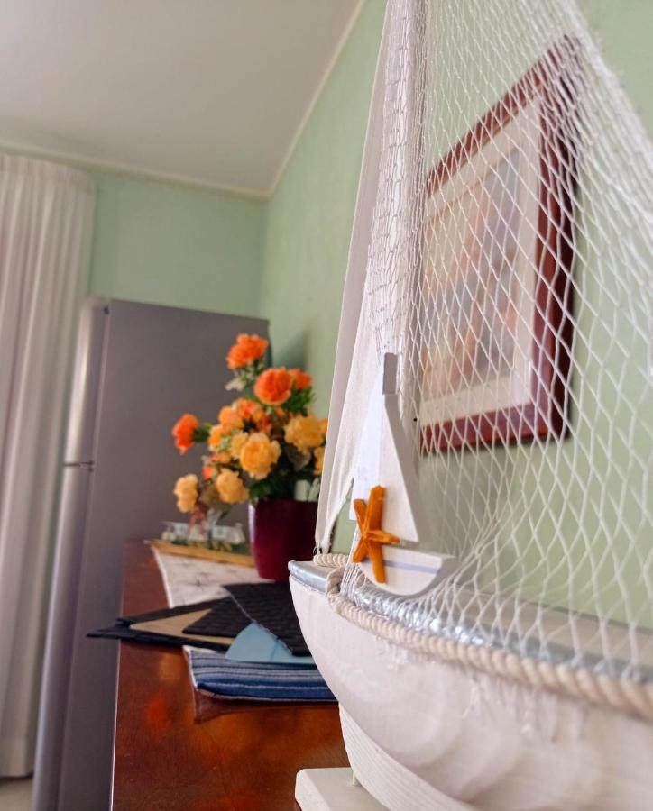 Frontemare Rooms ミラッツォ エクステリア 写真